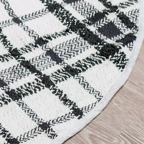 KIRKLAND'S HOME Plaid Christmas Tree Skirt 48" BLK/Cream BRAND-NEW w/tags - Picture 12 of 13